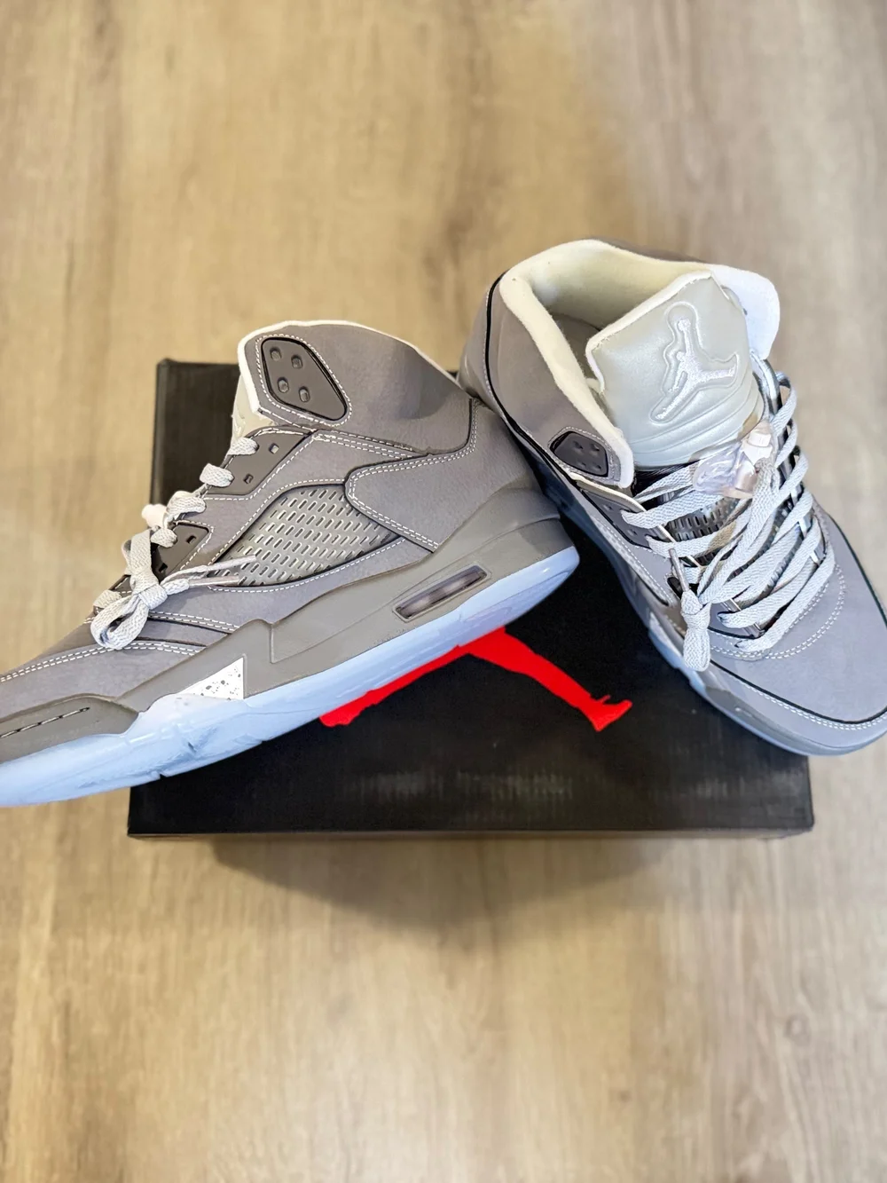 Jordan 5 Retro Grey